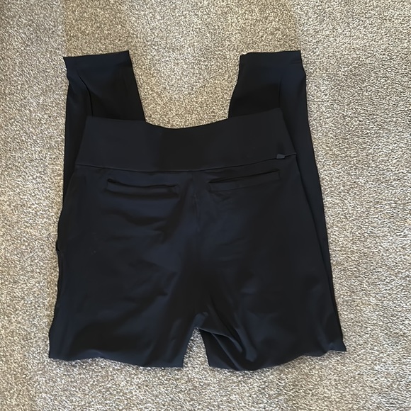 Lululemon Departure Pants - Picture 4 of 8